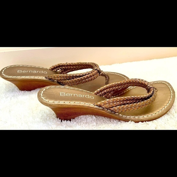 NEW Bernardo Sandals 12 Medium Leather Double Braid BRONZE & PEWTER Chic Luxury - Picture 3 of 15